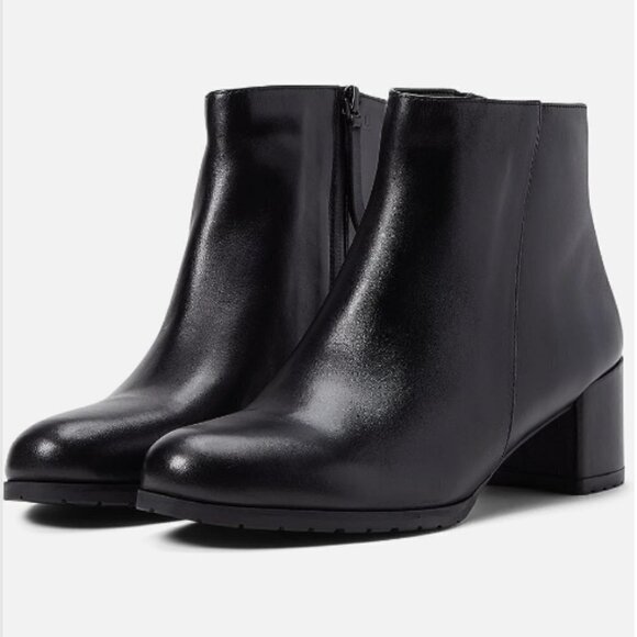 NATURALIZER Bay Waterproof Booties (Wide) - Picture 1 of 14